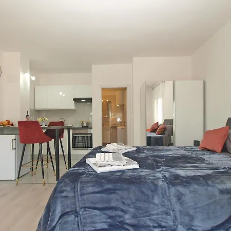 Apartamento Florinda 2091 Pula