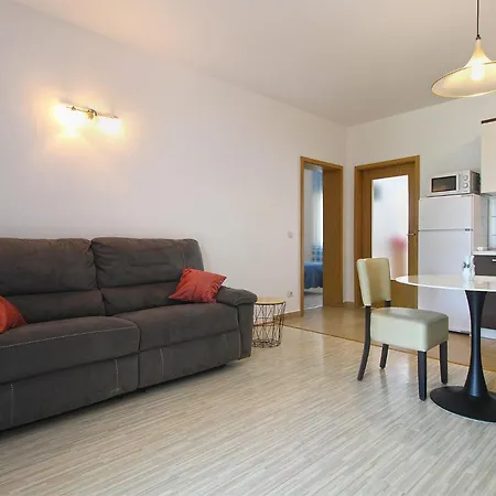 Florinda 2091 Appartement *