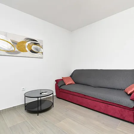 Florinda 2091 Pula